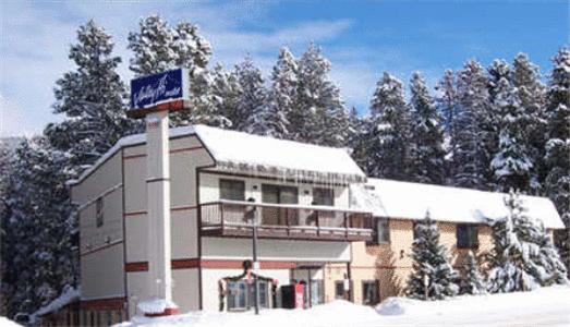 Valley Hi Hotel Fraser Exteriör bild
